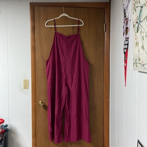 size 4X lightweight cranberry color jumpsuit with pockets - Picture 3 of 5